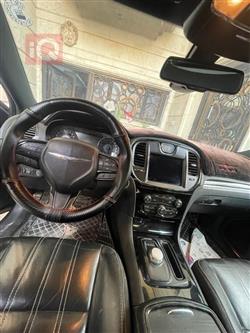 كرايسلر 300